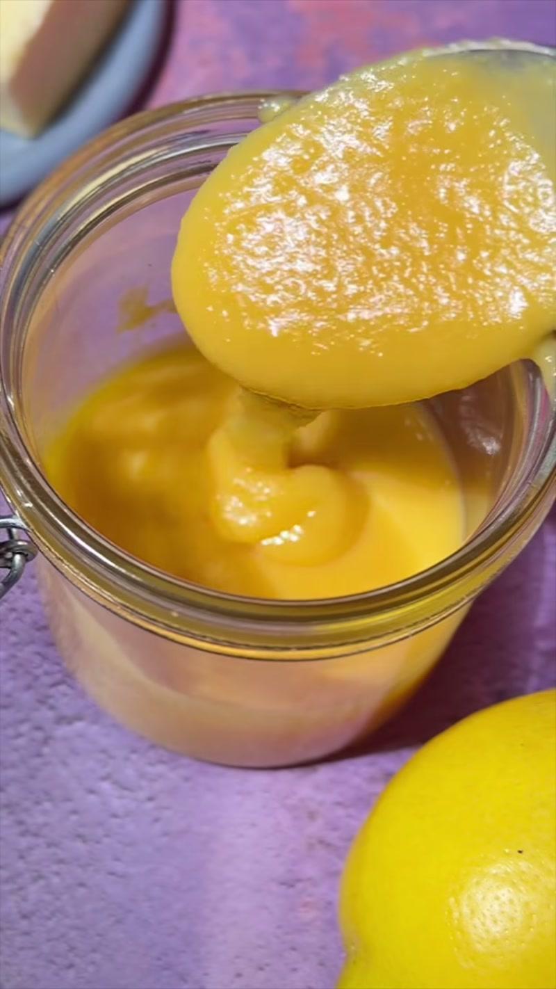 Lemon Curd with Honey