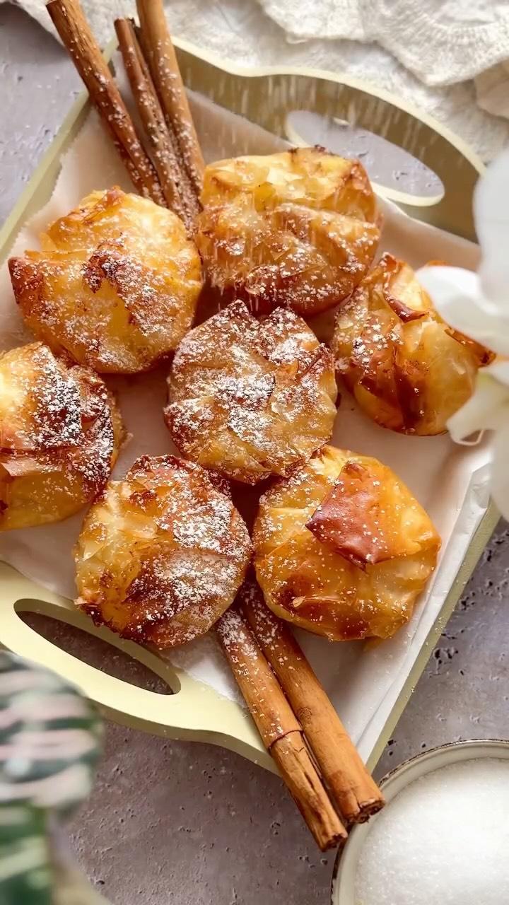 Mini bougatsa