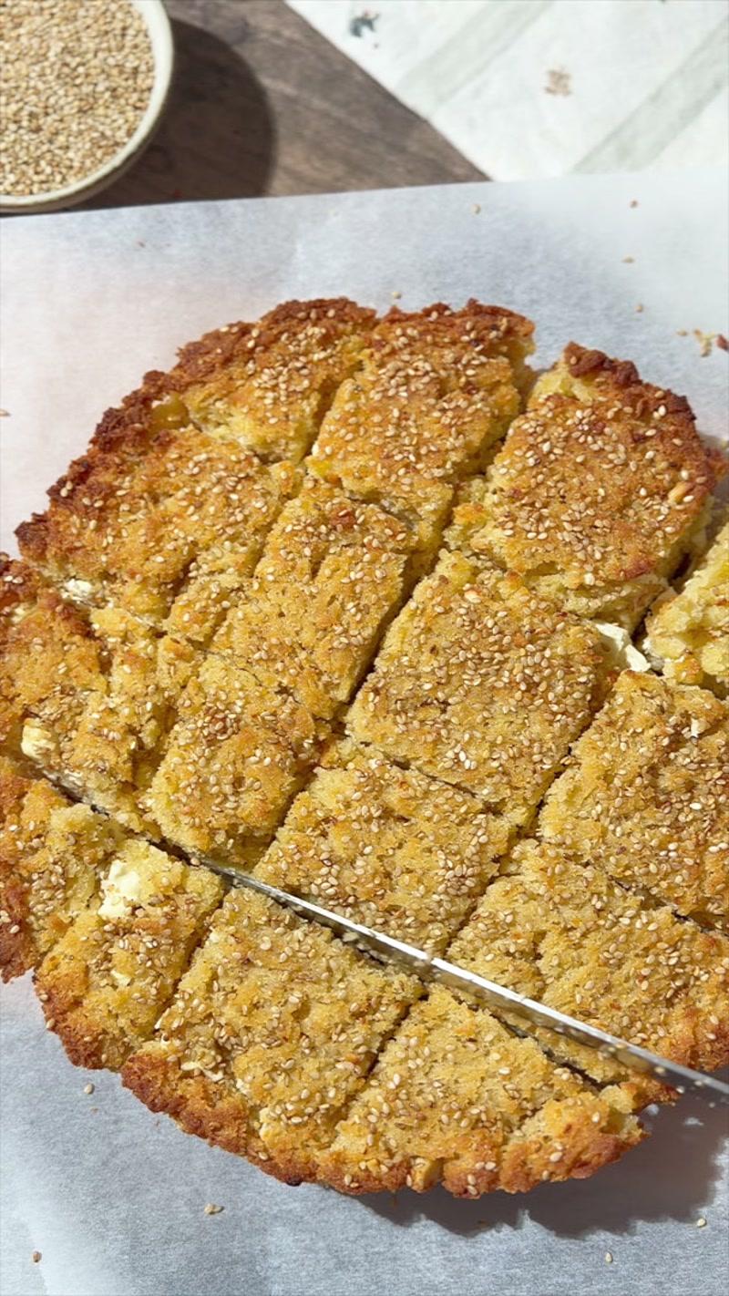 Tiropsomo (Cheese Bread)